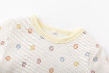 ドーナッツ　リブ素材　フリル付き長袖ルームウェア　パジャマ　子供　ルームウェア