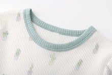 サボテン柄　リブ素材 長袖ルームウェア パジャマ 子供　パジャマ　ルームウェア