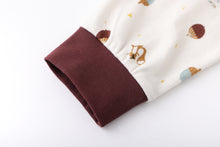 リスとどんぐり柄 長袖ルームウェア パジャマ